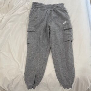 Nike Club Fleece Cargo Pants